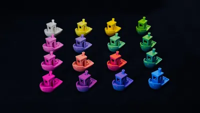 A 3D printed object showing smooth color gradients created using Bambu Studio's mixing feature.