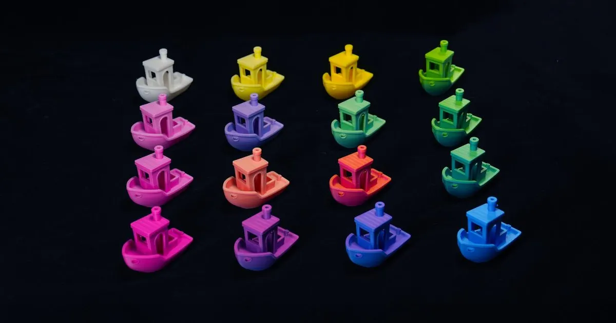 A 3D printed object showing smooth color gradients created using Bambu Studio's mixing feature.